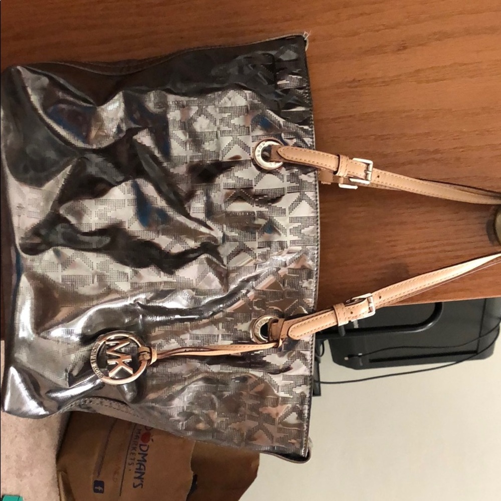 Michael Kors purse